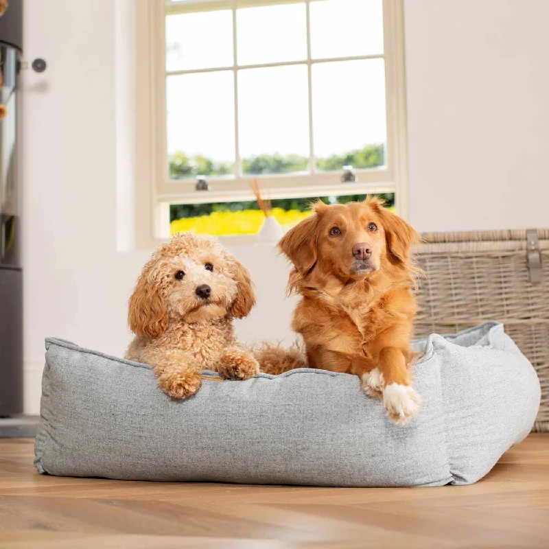 Box Bed In Inchmurrin Iceberg by Lords & Labradors