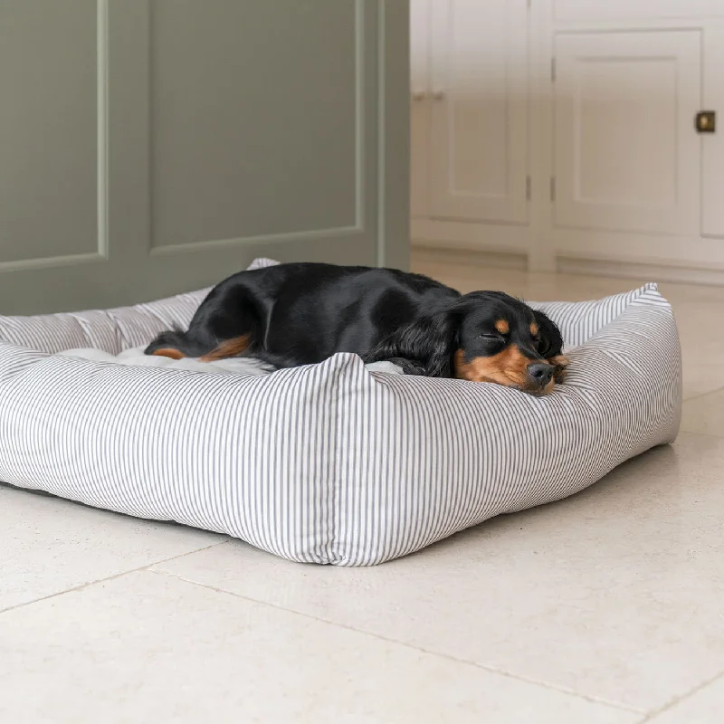 Box Bed in Regency Stripe  by Lords & Labradors