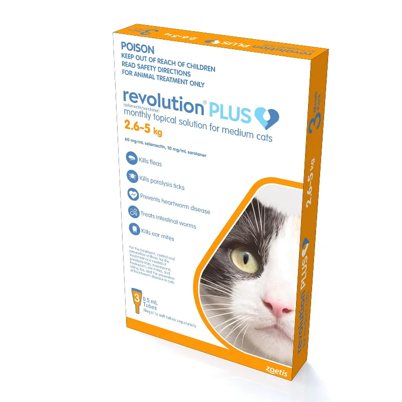 Revolution Plus Medium Cats 2.6-5kg